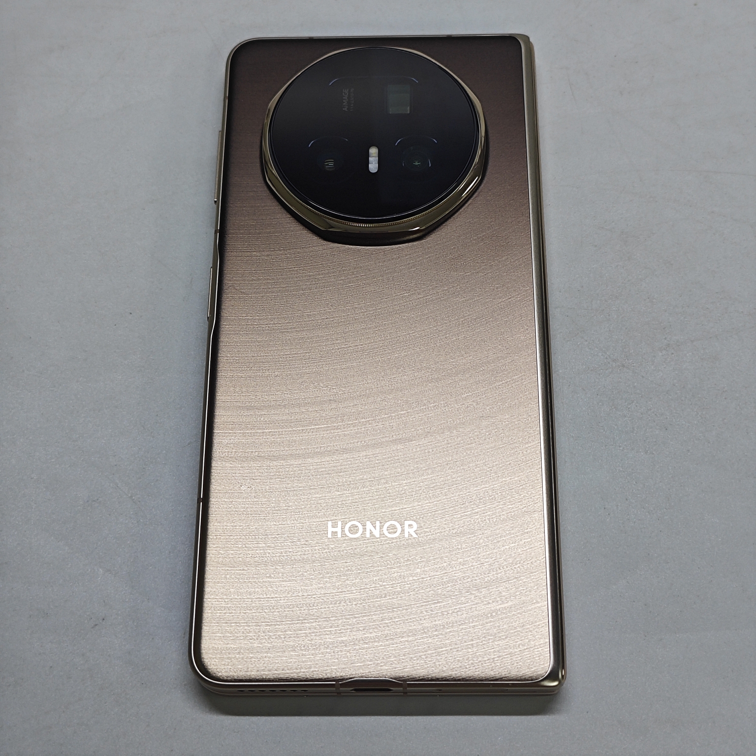 荣耀 Magic V5