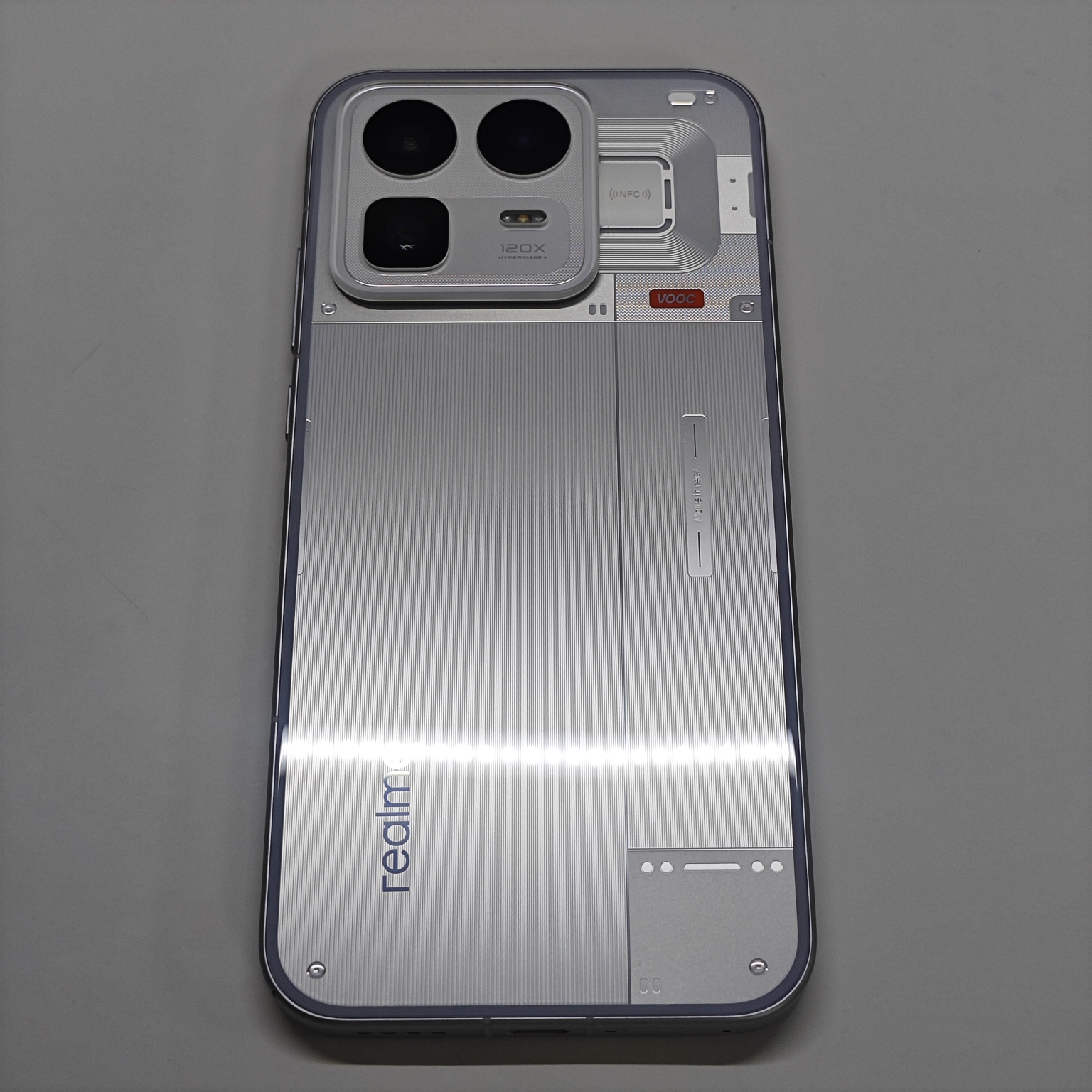 realme Neo8