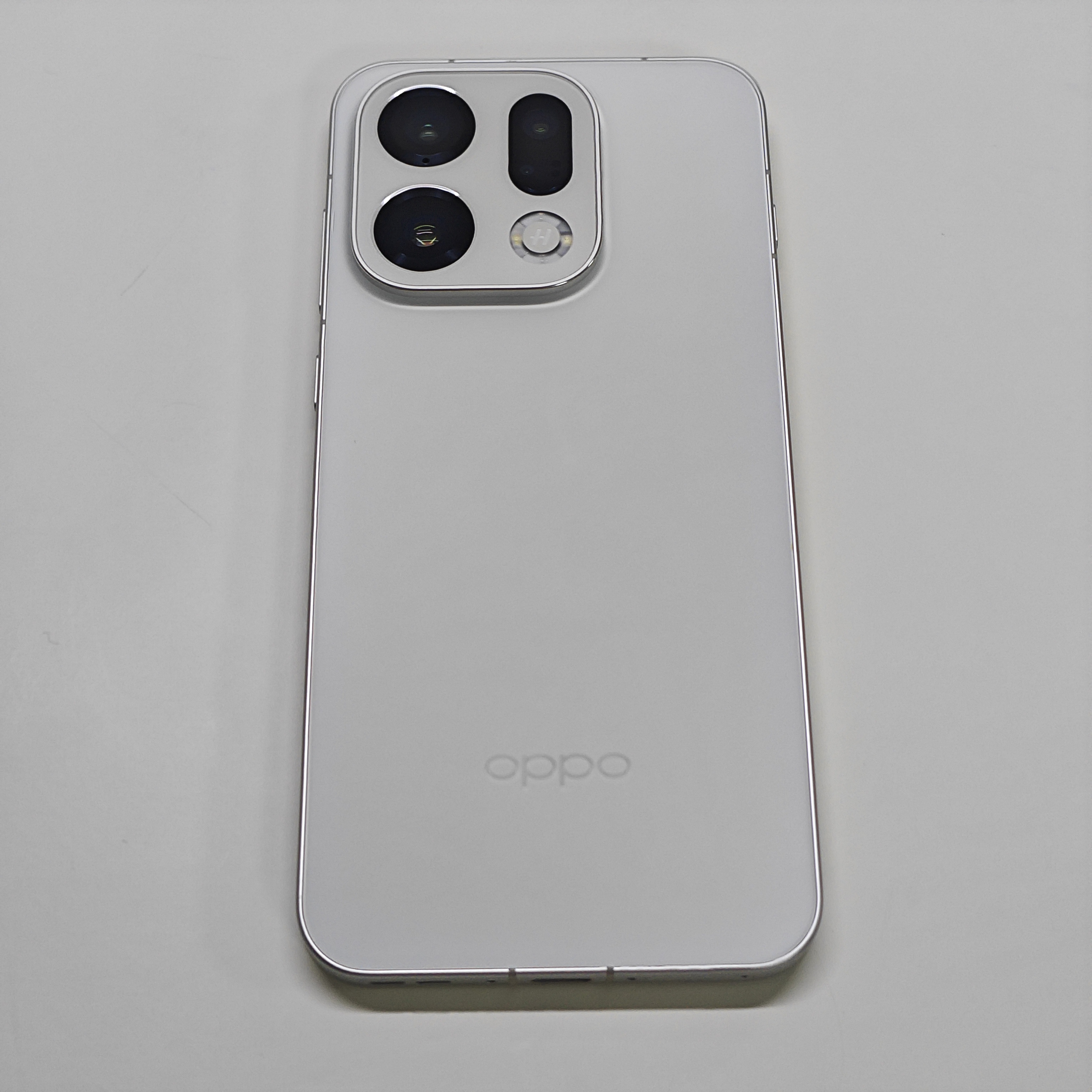 OPPO Find X9